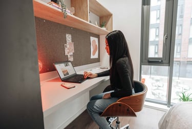 Deluxe Silver En Suite at Bailey Fields, Rockingham Street, City Centre, Sheffield, S14LZ - Image 4