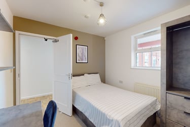 6 bed house, Lenton Boulevard, Lenton, Nottingham, NG72ET - Image 2