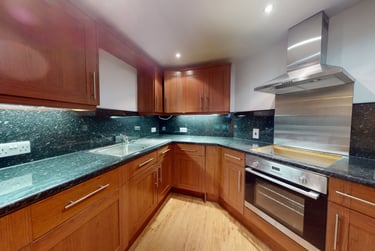 2 bed house, The Grange, Headingley, Leeds, LS62BY - Image 3