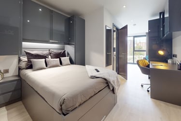 Executive Studio at The Residence, St Columbas Close, City Centre, Coventry, CV14BX - Image 1