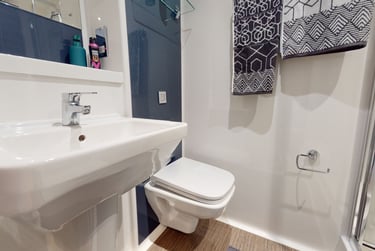 Executive Studio at The Residence, St Columbas Close, City Centre, Coventry, CV14BX - Image 11