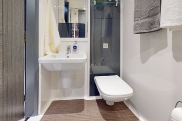 Premium Balcony Studio at The Residence, St Columbas Close, City Centre, Coventry, CV14BX - Image 6