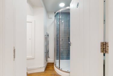 8 bed house, Meadow Lane, City Centre, Loughborough, LE111JY - Image 9