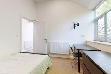 8 bed house, Meadow Lane, City Centre, Loughborough, LE111JY - Image 14