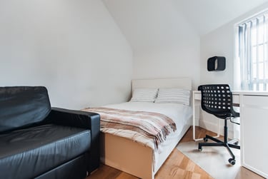 1 bed house, Duke Street, Highfields, Leicester, LE16WA - Image 2