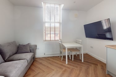 1 bed house, The Grove, Lenton, Nottingham, NG71HA - Image 9