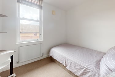 1 bed house, The Grove, Lenton, Nottingham, NG71HA - Image 7