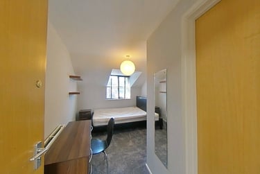 6 bed house, Packe Street, City Centre, Loughborough, LE113EZ - Image 5