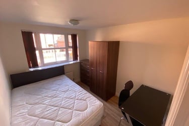 5 bed house, Goods Yard Close, City Centre, Loughborough, LE115EB - Image 6