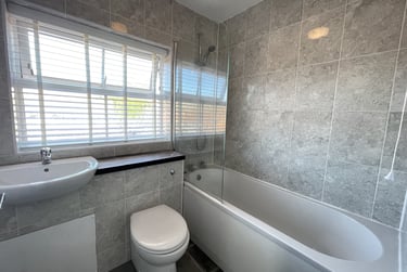 5 bed house, Goods Yard Close, City Centre, Loughborough, LE115EB - Image 7