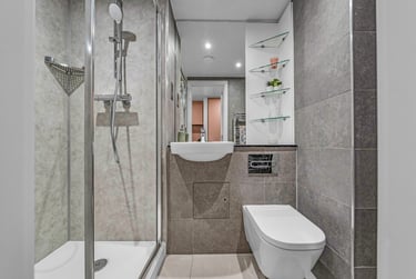 Nest Apartment at Iconinc, Gravity, Beaumont Fee, City Centre, Lincoln, LN11UH - Image 6