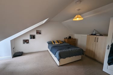 4 bed house, Gilesgate, Claypath, Durham, DH11QW - Image 1