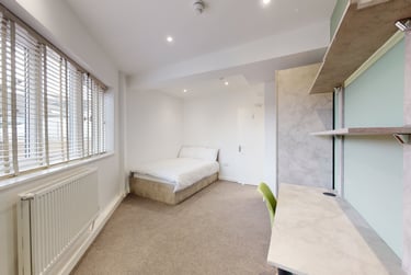 4 bed house, Portland Apartments, City Centre, Lincoln, LN57JX - Image 5