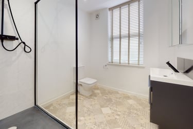 4 bed house, Portland Apartments, City Centre, Lincoln, LN57JX - Image 11