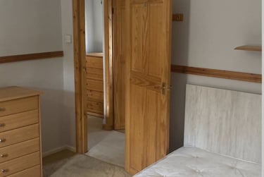 4 bed house, New Ashby Road, City Centre, Loughborough, LE114ET - Image 1