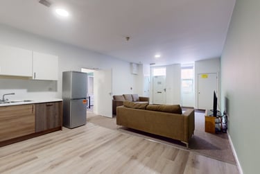 7 bed house, Barker Street, Shieldfield, Newcastle, NE21BH - Image 1