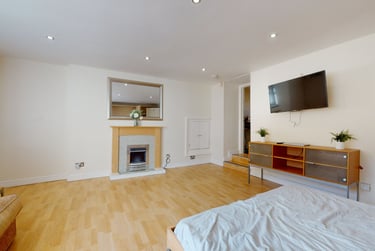 1 bed house, Westgate Road, Newcastle Upon Tyne, Newcastle, NE46AR - Image 2
