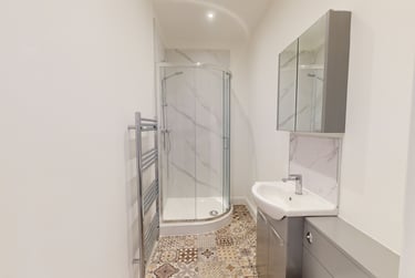 1 bed house, Grove Road, Lenton, Nottingham, NG71HA - Image 3