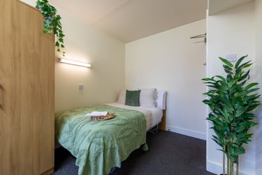 Bronze Non Ensuite - Medium at Manchester Student Village, Lower Chatham Street, City Centre, Manchester, M15SX - Image 1