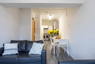 Silver Plus Non Ensuite - Image 3