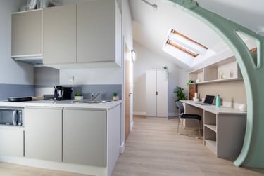 Platinum Studio - Image 1