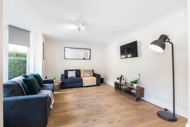 6 bed house, Norwood Road, Hyde Park, Leeds, LS61DZ - Image 4