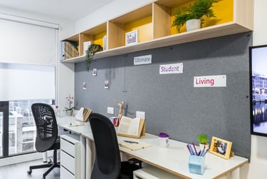 Luxury at Unilife High Street, 12-14 High Street, City Centre, Southampton, SO142DF - Image 2