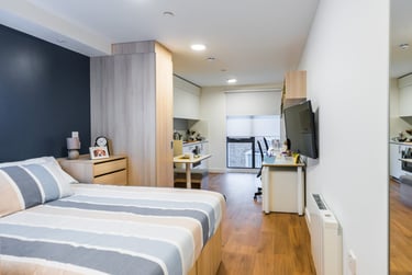 Luxury at Unilife High Street, 12-14 High Street, City Centre, Southampton, SO142DF - Image 5