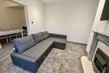 3 bed house, High Street North, Langley Moor, Durham, DH78JH - Image 1