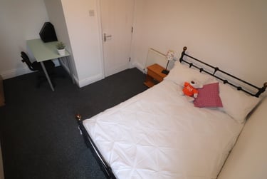 8 bed house, Chichester Street, Newton, Chester, CH14AD - Image 13