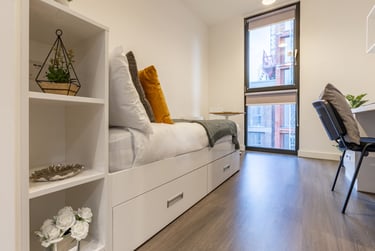 Premium Studio - Image 3