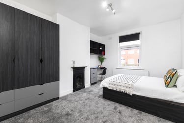 2 bed house, Queens Road, Hyde Park, Leeds, LS61NY - Image 5