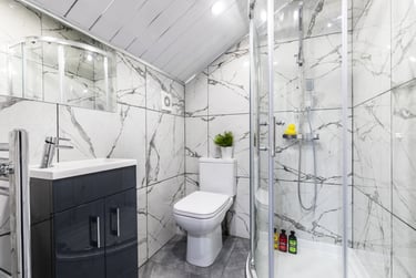 2 bed house, Queens Road, Hyde Park, Leeds, LS61NY - Image 15