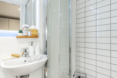 Standard Studio at Clifford House, Stadium Way, Pennsylvania, Exeter, EX46AQ - Image 3