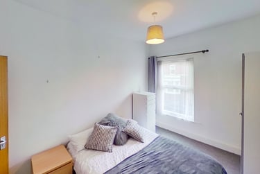 8 bed house, Chichester Street, Newton, Chester, CH14AD - Image 13