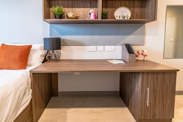 Classic Ensuite at Scotway House, 165 Castlebank Street, Broomhill, Glasgow, G116EU - Image 3