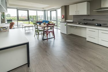 One Bedroom Apartment at Scotway House, 165 Castlebank Street, Broomhill, Glasgow, G116EU - Image 4