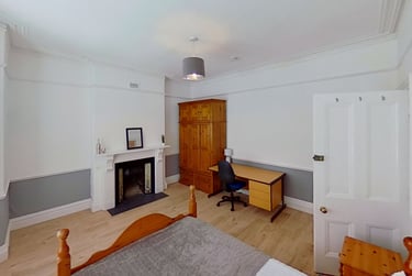 6 bed house, Chichester Street, Newton, Chester, CH14AD - Image 2