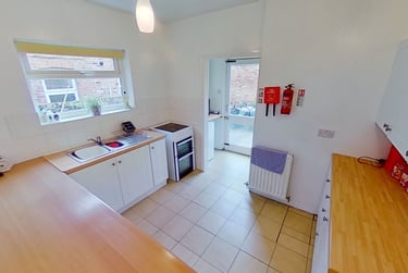 6 bed house, Chichester Street, Newton, Chester, CH14AD - Image 7