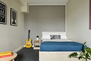 Classic Studio at Central Quay, 33 Alma Street, Kelham Island, Sheffield, S38RA - Image 1