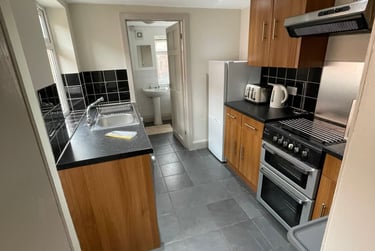 3 bed house, Bethnal Green, Newland, Hull, HU67LE - Image 2