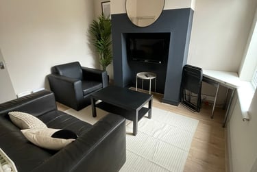 3 bed house, Bethnal Green, Newland, Hull, HU67LE - Image 1