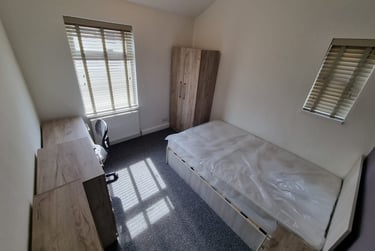 4 bed house, Haworth Street, Newland, Hull, HU67RQ - Image 6