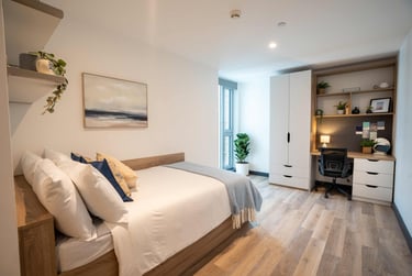 Platinum En Suite - Image 1