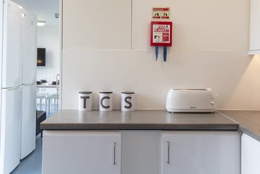 Deluxe Plus Ensuite with Sea View at East Shore, East Sands, Central, St Andrews, KY168LH - Image 4