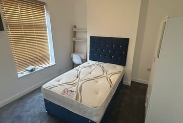 3 bed house, Reynoldson Street, Newland, Hull, HU53BH - Image 1