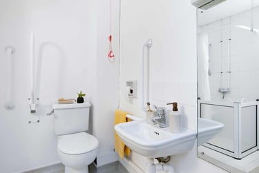 Gold Accessible Studio - Image 2