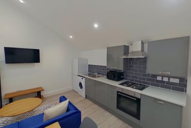 2 bed house, Portland Street, City Centre, Lincoln, LN57JX - Image 2