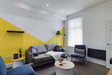 4 bed house, Hall Lane, Low Hill, Liverpool, L78TF - Image 1