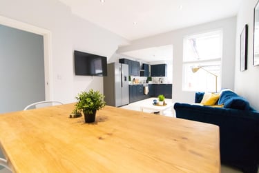 6 bed house, Halsbury Road, Kensington, Liverpool, L66DG - Image 2